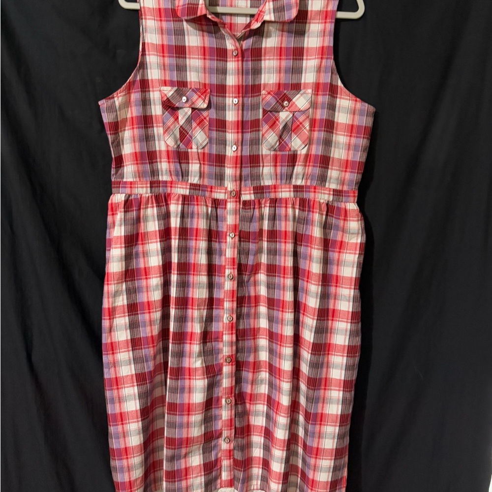 Red and White Pleated Midi Sundress with Peter Pan Collar